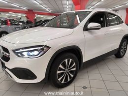 Mercedes GLA200