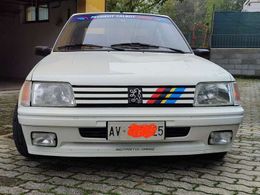 Peugeot 205