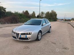 Alfa Romeo 159