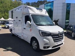 Renault Master T28