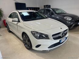 Mercedes CLA200