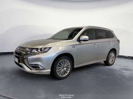 Mitsubishi Outlander P-HEV