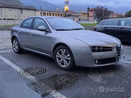 Alfa Romeo 159