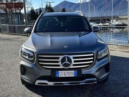 Mercedes GLB200