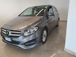 Mercedes B200