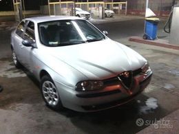 Alfa Romeo 156