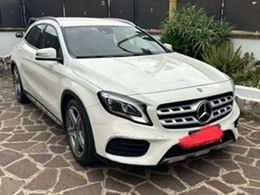 Mercedes GLA220