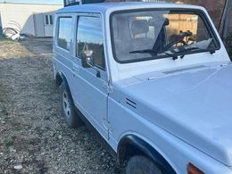 Suzuki Samurai