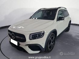 Mercedes GLB200