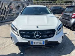 Mercedes GLA220