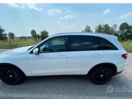 Mercedes GLC220