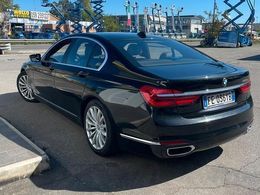 BMW 730