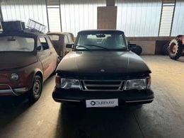 Saab 900