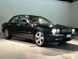 Jaguar XJR