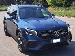 Mercedes GLB200