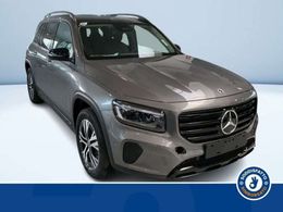 Mercedes GLB200