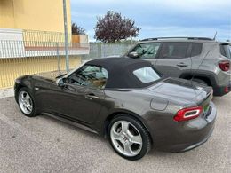 Fiat 124 Spider