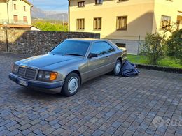 Mercedes 230