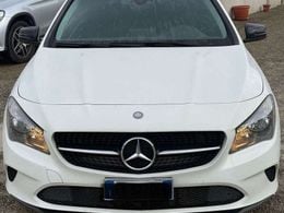 Mercedes CLA200