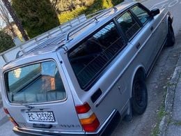 Volvo 240