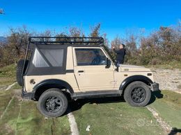 Suzuki Samurai