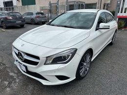 Mercedes CLA200