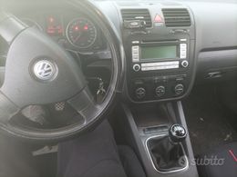 VW Golf V