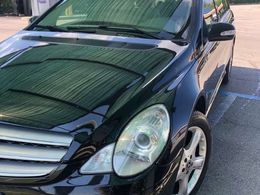 Mercedes R320