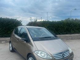 Mercedes A200