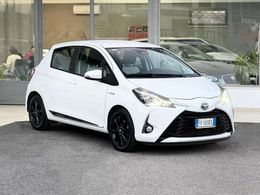 Toyota Yaris Hybrid