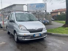 Toyota Yaris Verso