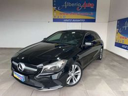 Mercedes CLA200