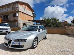 Alfa Romeo 159