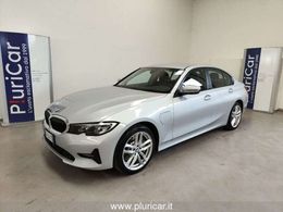 BMW 330e