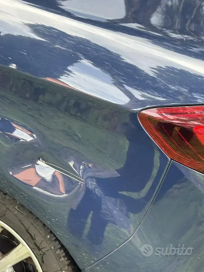 Usata Ford C-MAX 120 CV (88 kW) 2019 Blu Monovolume