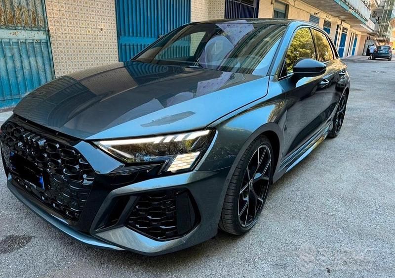 Usata 2024 Audi RS3 Tre volumi | 59.999 € (Ottimo prezzo) - Immagine 1/4