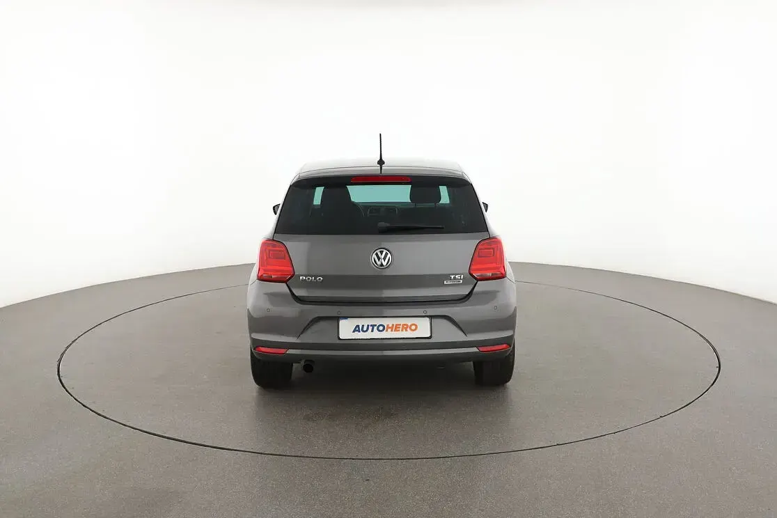 Usata VW Polo Highline 90 CV (66 kW) 2017 Grigio Berlina