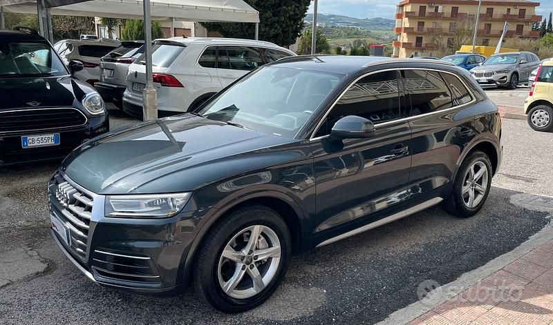 Usata Audi Q5 S-line plus 190 CV (139 kW) 2018 Grigio SUV