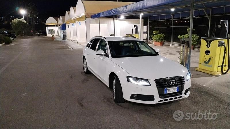 Usata Audi A4 143 CV (105 kW) 2010 Bianco Station wagon