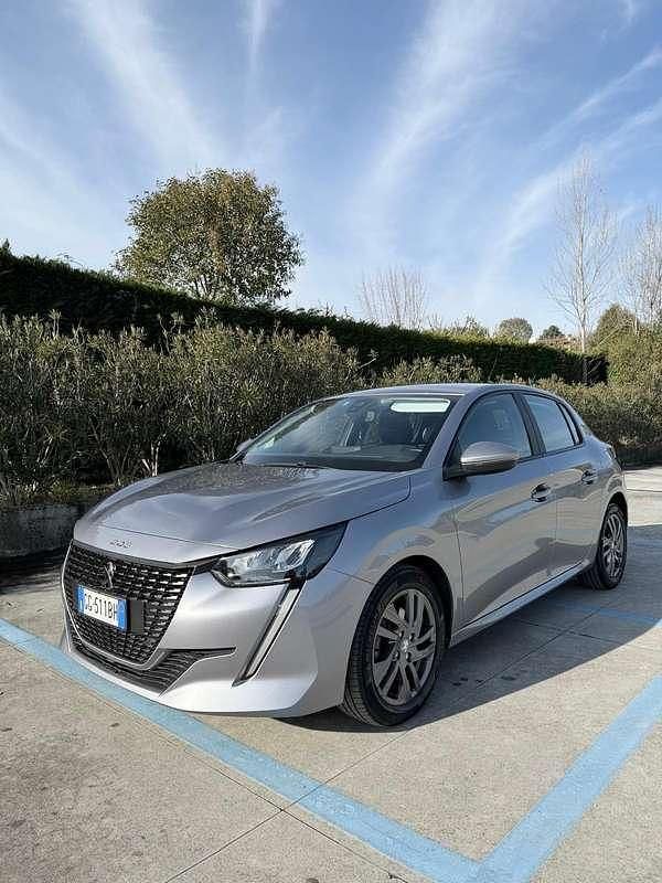 Usata Peugeot 208 Active 102 CV (75 kW) 2021 Argento Utilitaria