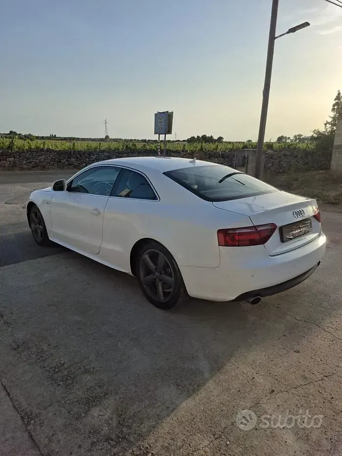 Usata Audi A5 Ambiente 190 CV (139 kW) 2008 Bianco Coupé