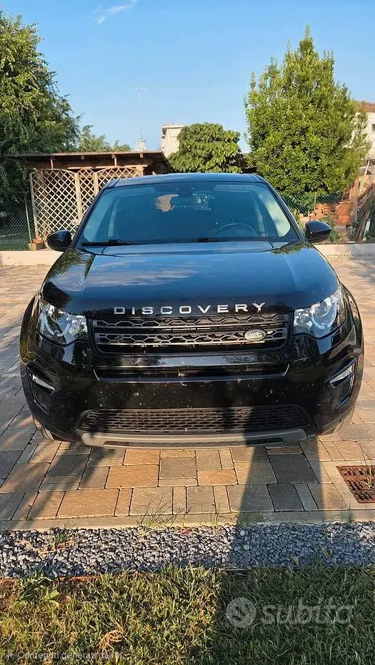 Usata Land Rover Discovery 5 150 CV (110 kW) 2019 Nero SUV