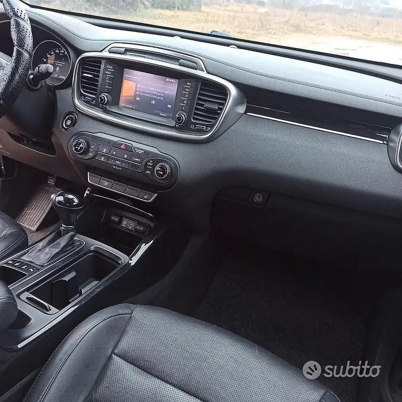 Usata Kia Sorento 200 CV (147 kW) 2015 Grigio SUV
