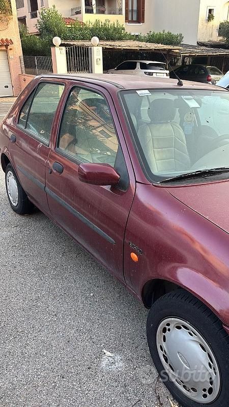 Usata Ford Fiesta 1998 Utilitaria