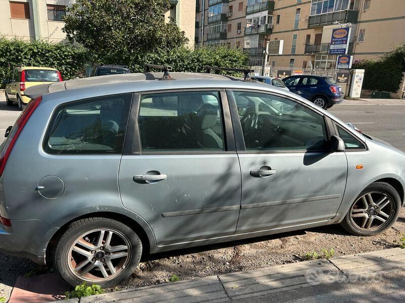 Usato 2004 Ford C-MAX Diesel (3.000 €)