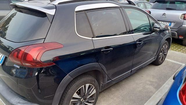 Usata Peugeot 2008 Allure 2017 Nero SUV
