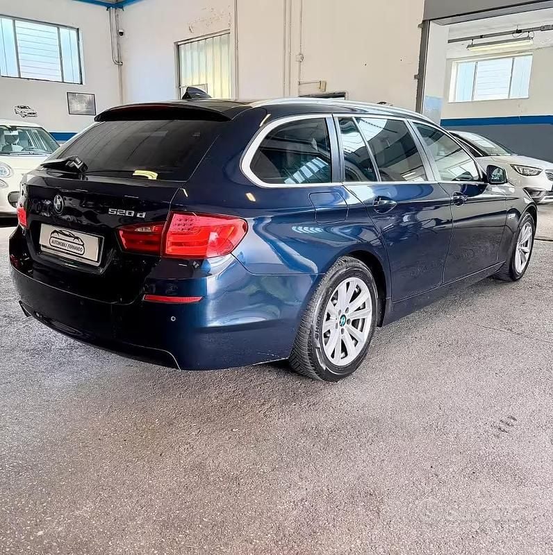 Usata BMW 520 M Sport 184 CV (135 kW) 2013 Blu Station wagon