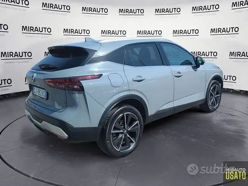 Usata Nissan Qashqai Style Edition 140 CV (102 kW) 2022 Grigio SUV