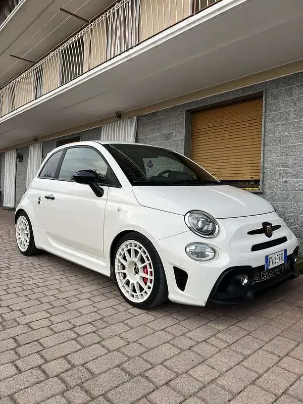 Usata Abarth 595 Pista 160 CV (117 kW) 2019 Bianco Berlina