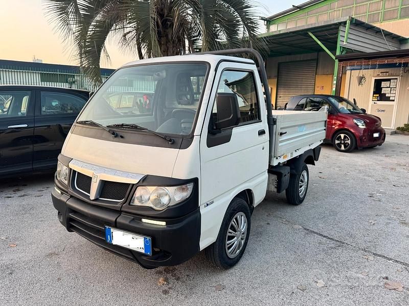 Usata Piaggio Porter 82 CV (60 kW) 2016 Bianco Furgone